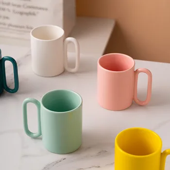 300ML ספל קרמיקה עגולה להתמודד עם כוס קפה יצירתי ארוחת בוקר יוגורט כוס מים פשוטים גביע נשים נורדי מוצק צבע כוס התמונה